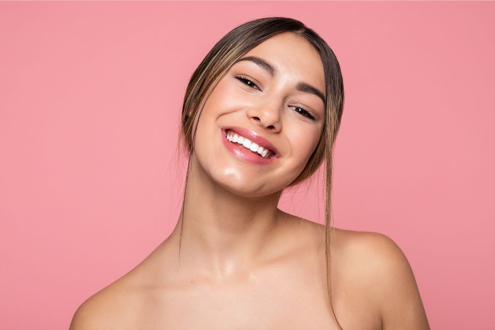 Correzioni naturali per un viso perfetto l’arte del soft touch